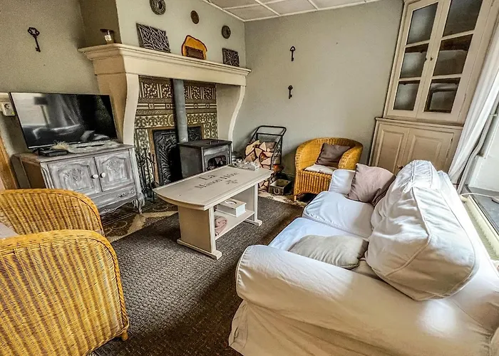 La Maison Hote, De Charme En Bord De Semois Ferienhaus